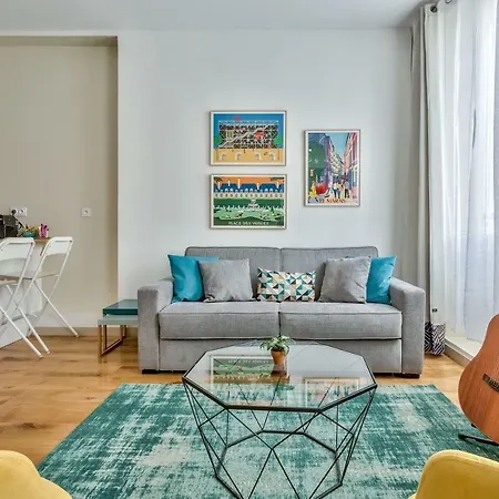 Amazing 2 Flat Near Bastille - An Ecoloflat Apartment *